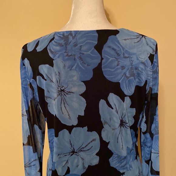 Casual Corner blouse - Picture 8 of 14